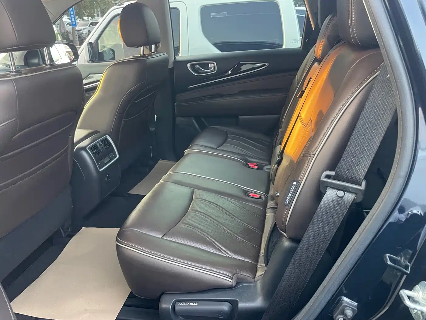 Infiniti QX60 (Import) 2019 2018 2.5 S/C Hybrid 2WD Excellence Edition China VI