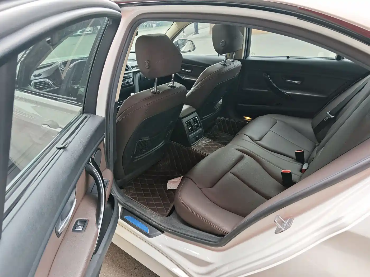 BMW 3 Series 2018 320Li Leading M Sport Package фото 5