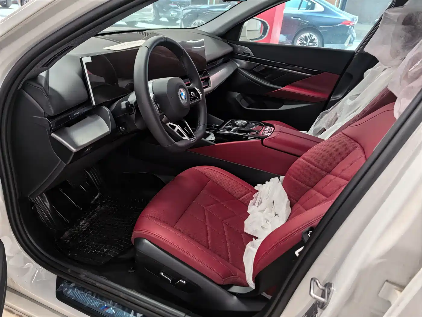BMW 5 Series 2026 2025 530Li Leading M Sport Package