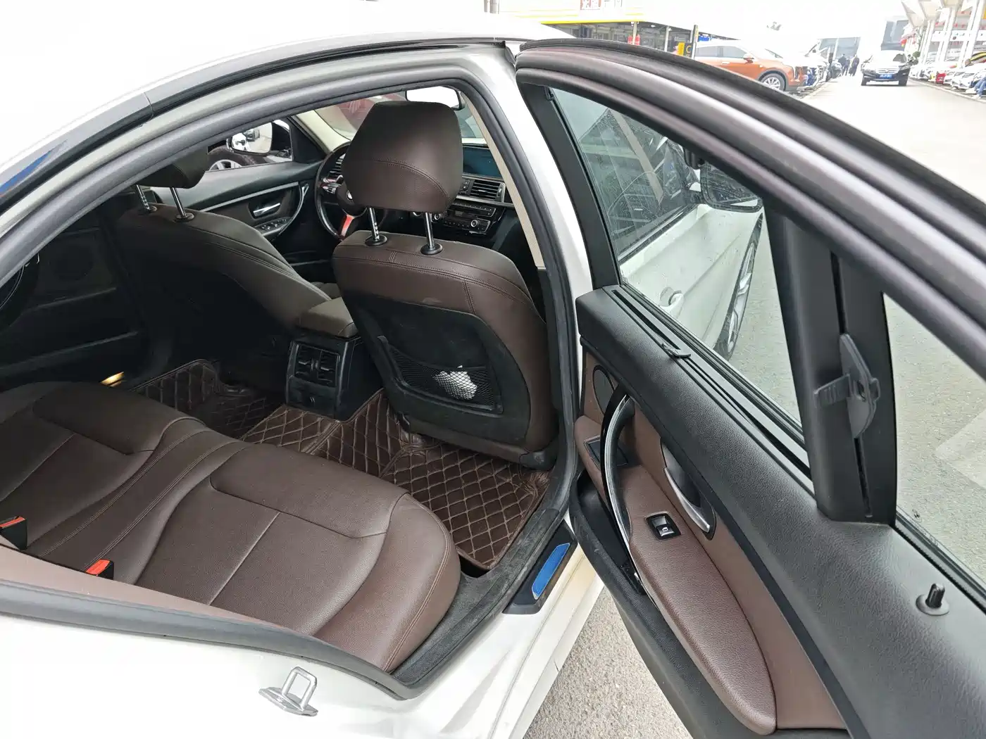BMW 3 Series 2018 320Li Leading M Sport Package фото 6