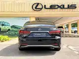 Фото 7 - Lexus LS