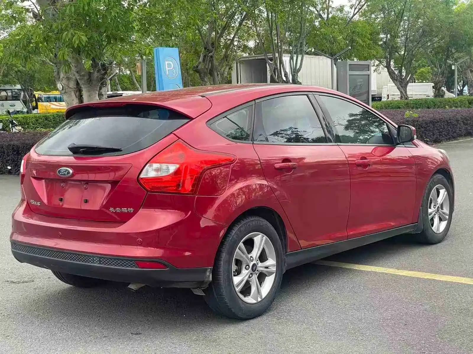 Фото 9 - Ford Focus