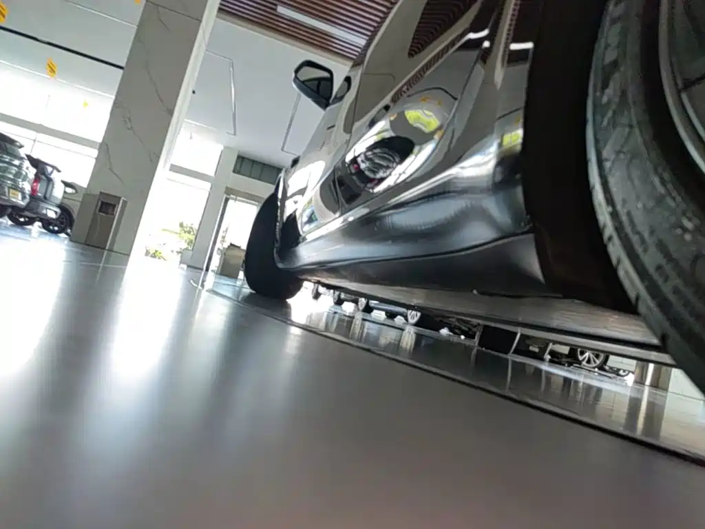Фото 22 - Tesla Model 3