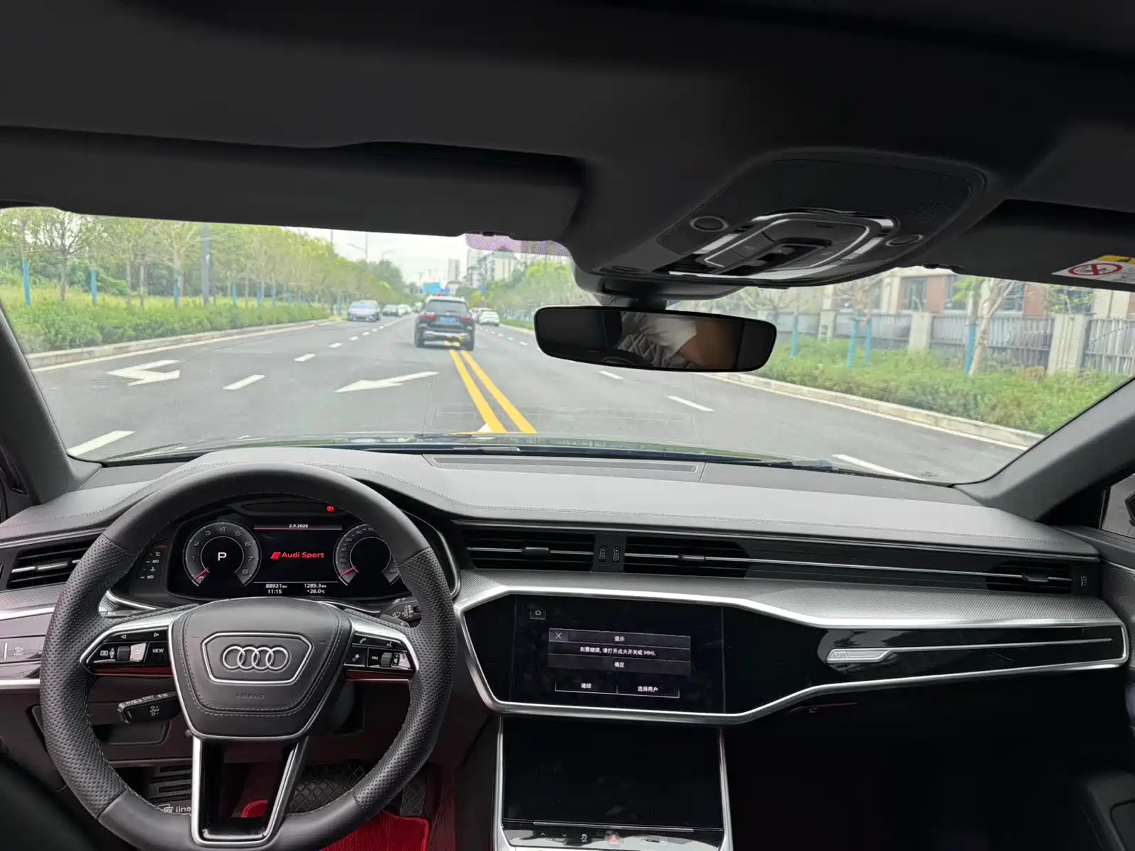Фото 6 - Audi A6L