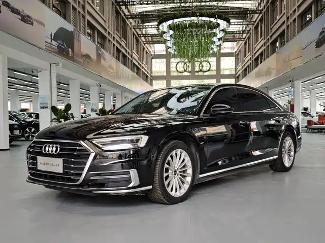 Audi A8 2022 A8L 50 TFSI quattro Comfort Collector's Edition