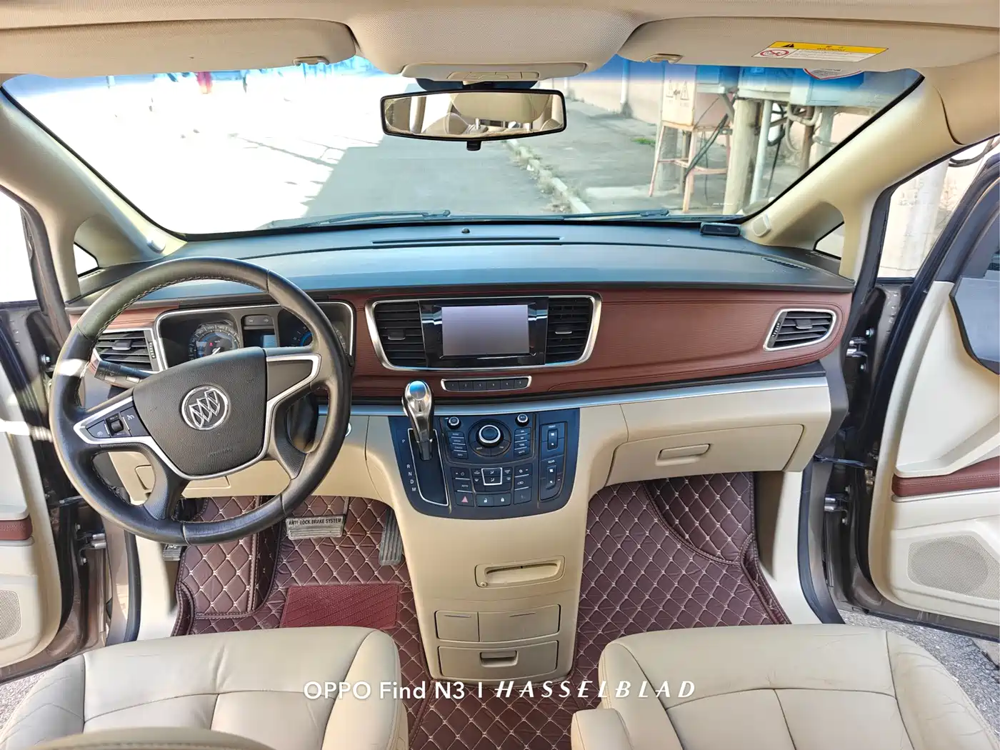 Buick GL8 2015 2.4L Luxury Business Exclusive Edition фото 14