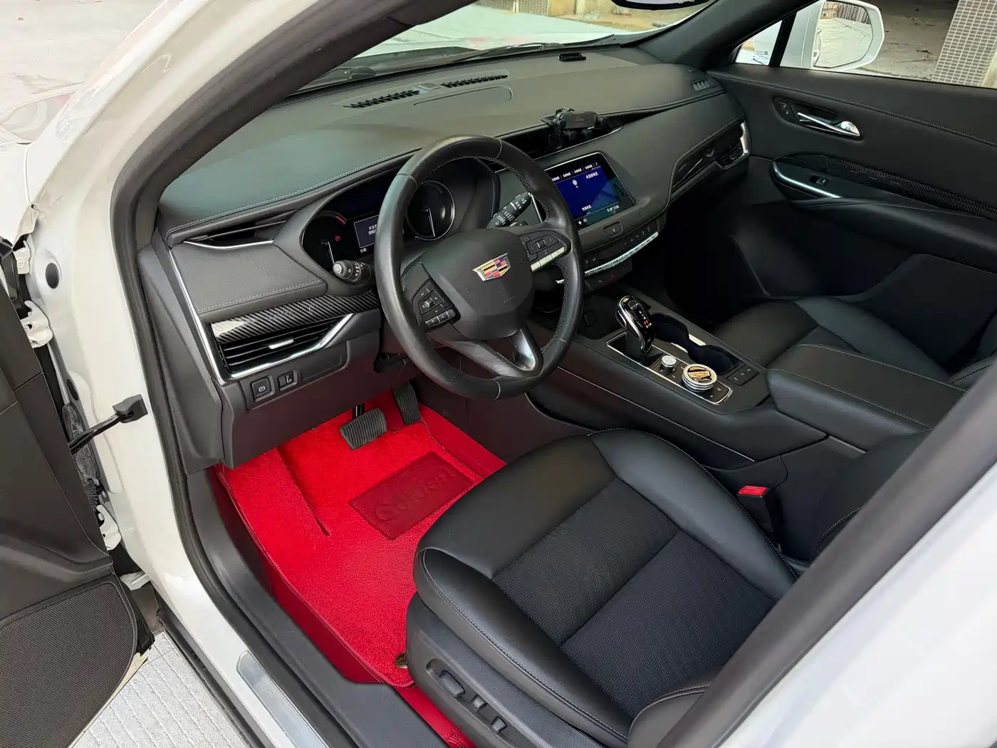 Cadillac XT4 2020 Facelift 28T 2WD Tech фото 8