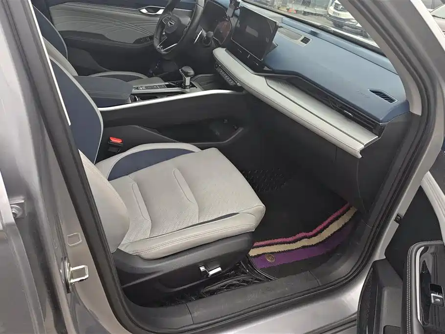 GEELY AUTOMOBILE XINGRUI