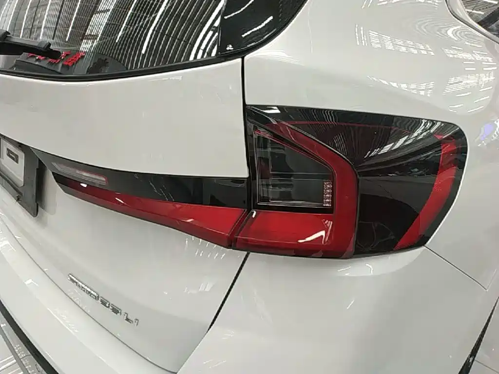 BMW X1 2024 2023 sDrive25Li M Sport Package