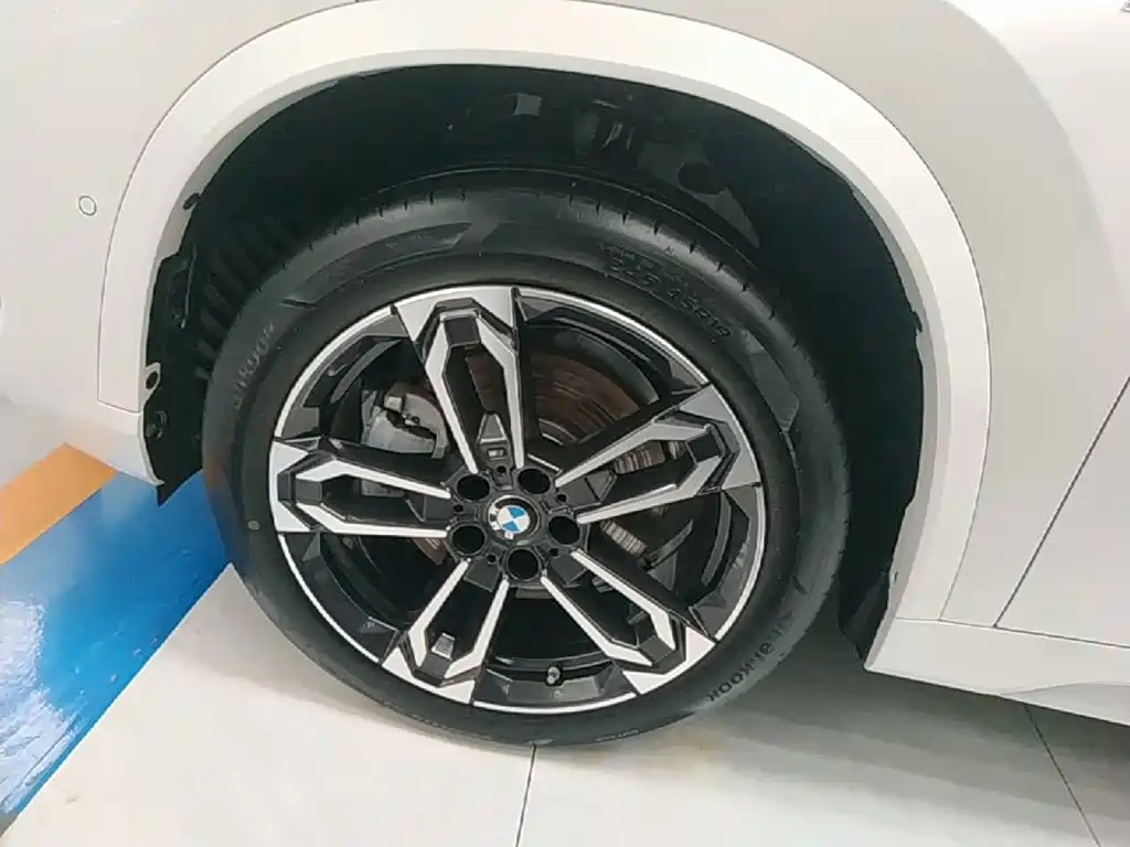 BMW X1 2024 2023 sDrive25Li M Sport Package