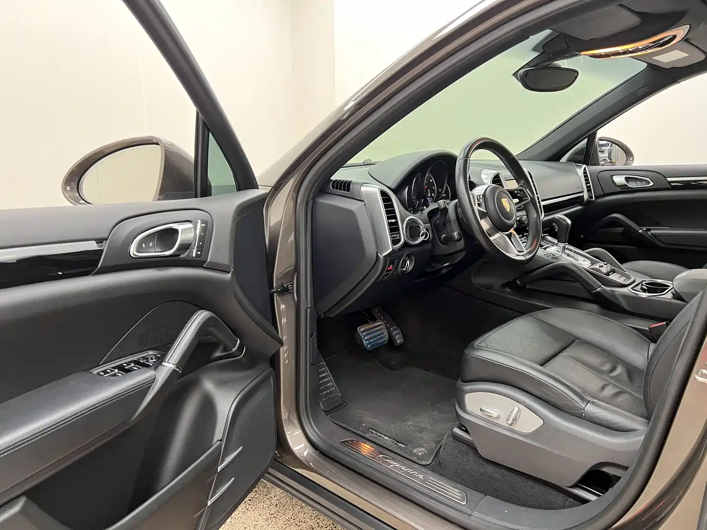 Porsche Cayenne 2015 Cayenne 3.0T фото 8