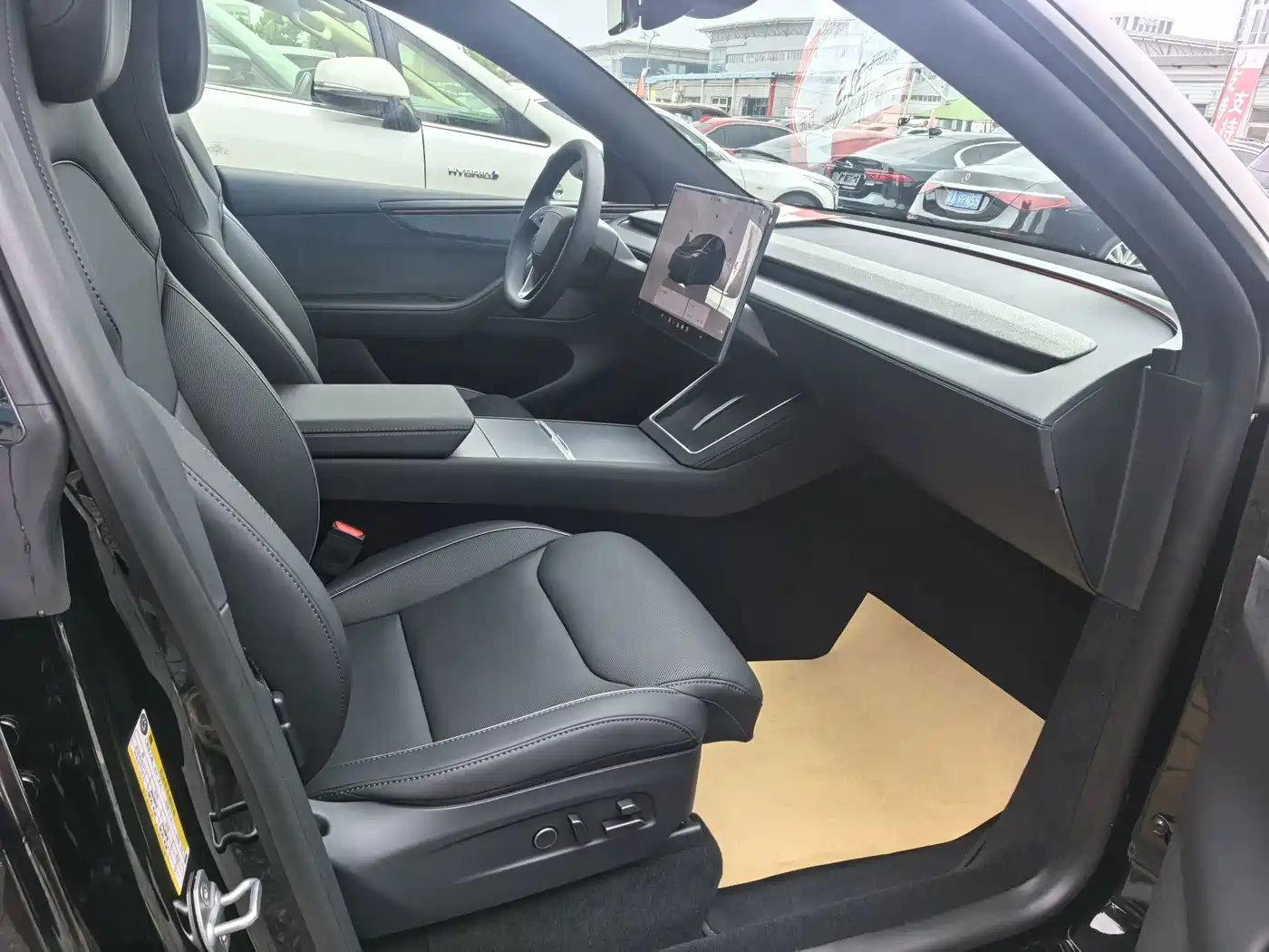 Tesla Model Y L 2026 2025 Facelift Long Range AWD
