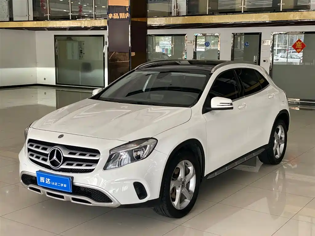 Mercedes-Benz GLA 2017 GLA 200 Dynamic