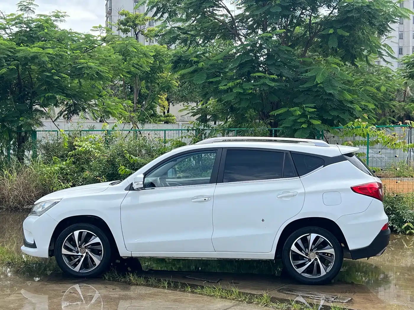 BYD Song 2016 2016 1.5TI Manual Premium