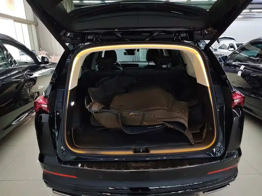 Buick Envision Plus 2025 Enclave Plus 28T 2WD Platinum Edition фото 15