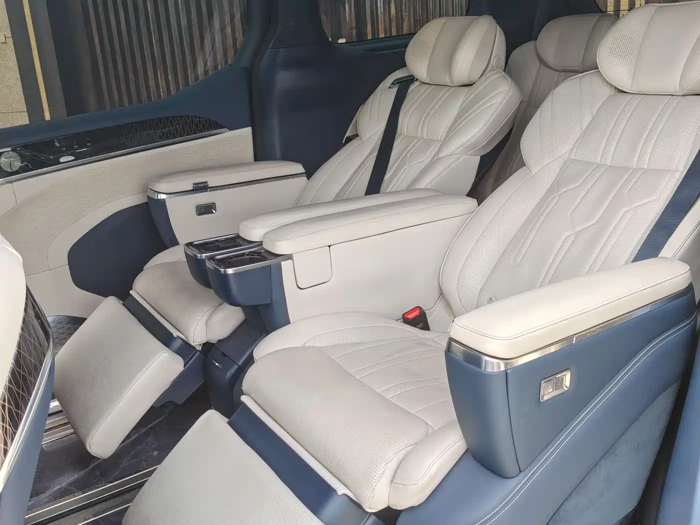 ZEEKR EXTREME KRYPTON 009