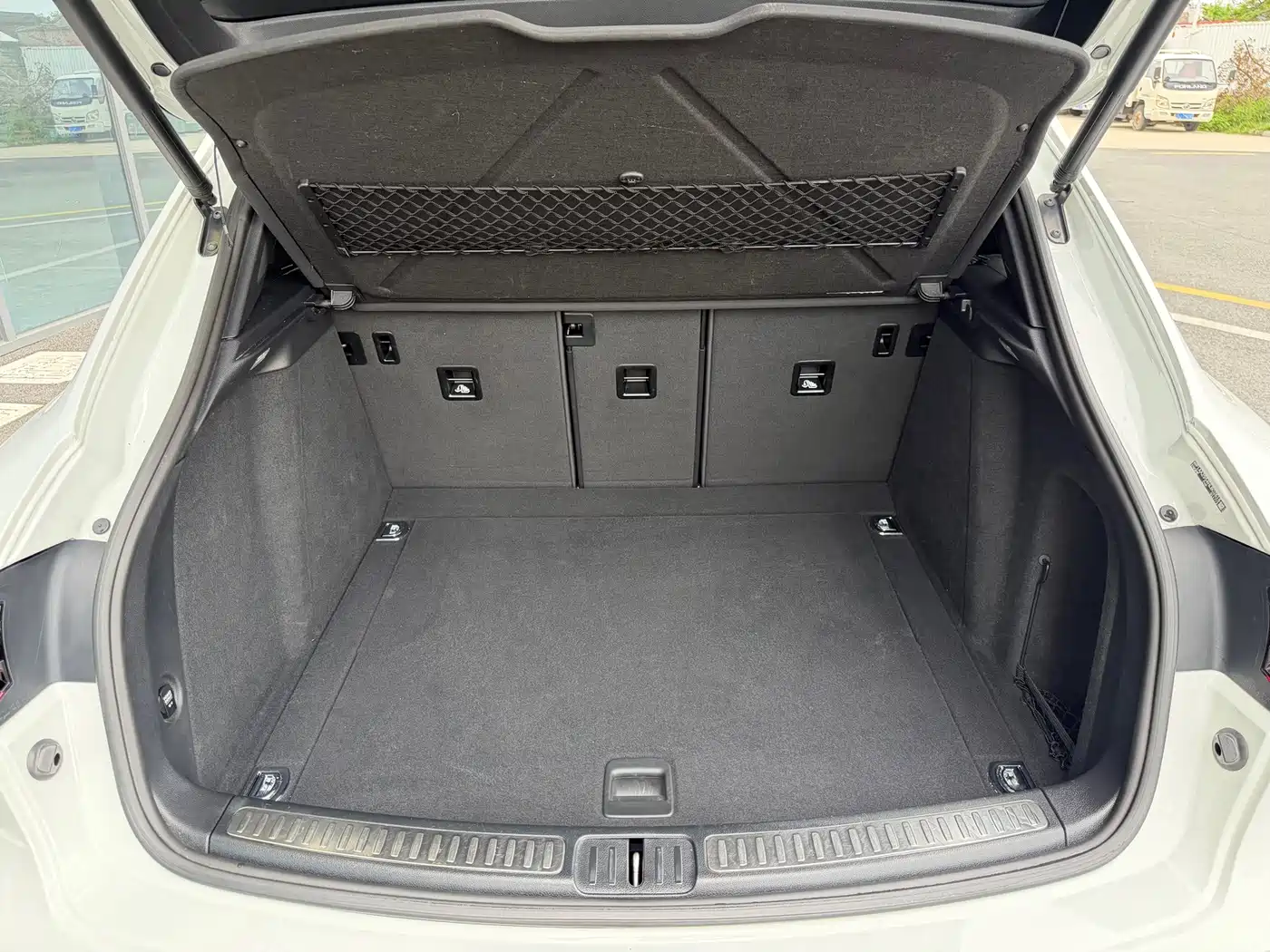 Фото 16 - Porsche Macan