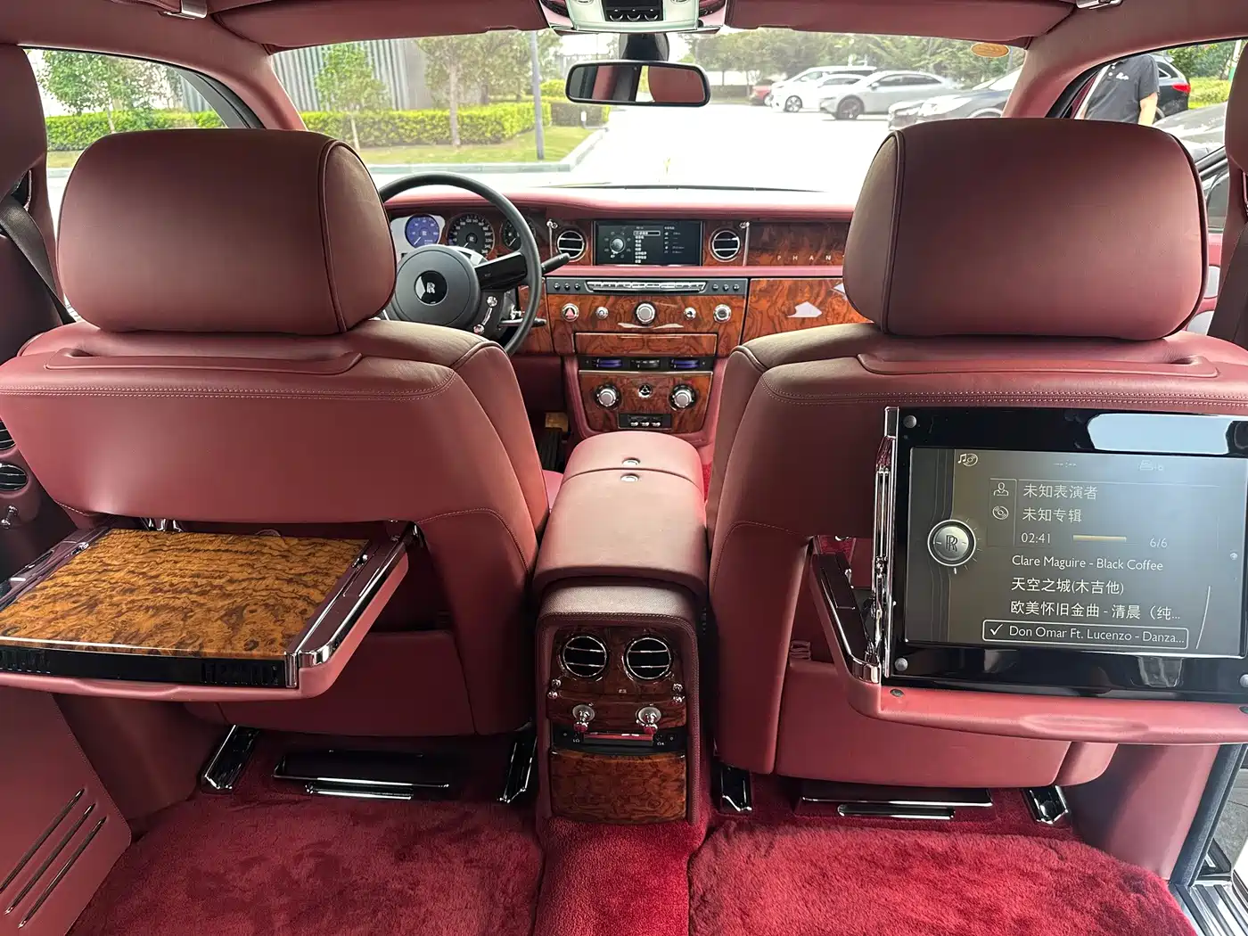 Rolls-Royce Phantom 2014 2013 6.7L Extended Wheelbase (EWB)