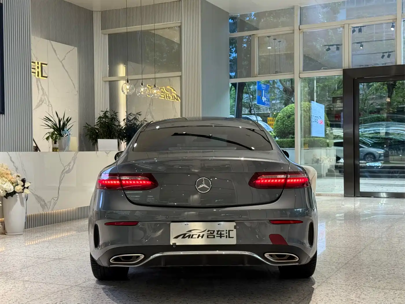 MERCEDES-BENZ E-CLASS (IMPORTED)