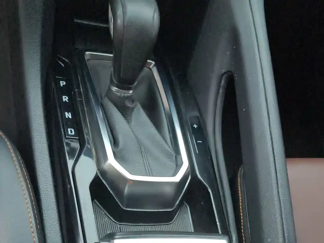 JIANGLING YUSHENG S350