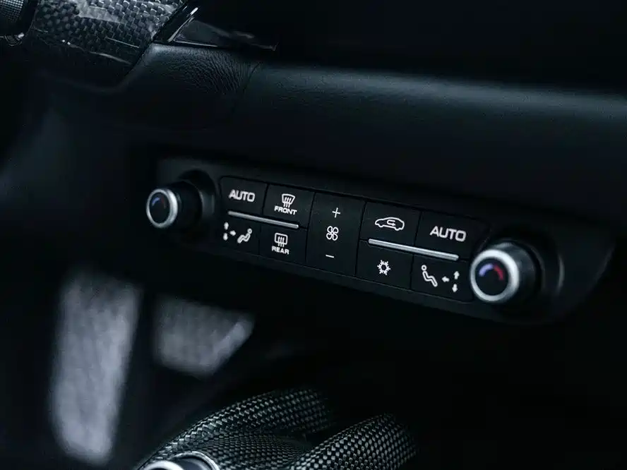 Ferrari 812 2019 2017 6.5L Superfast