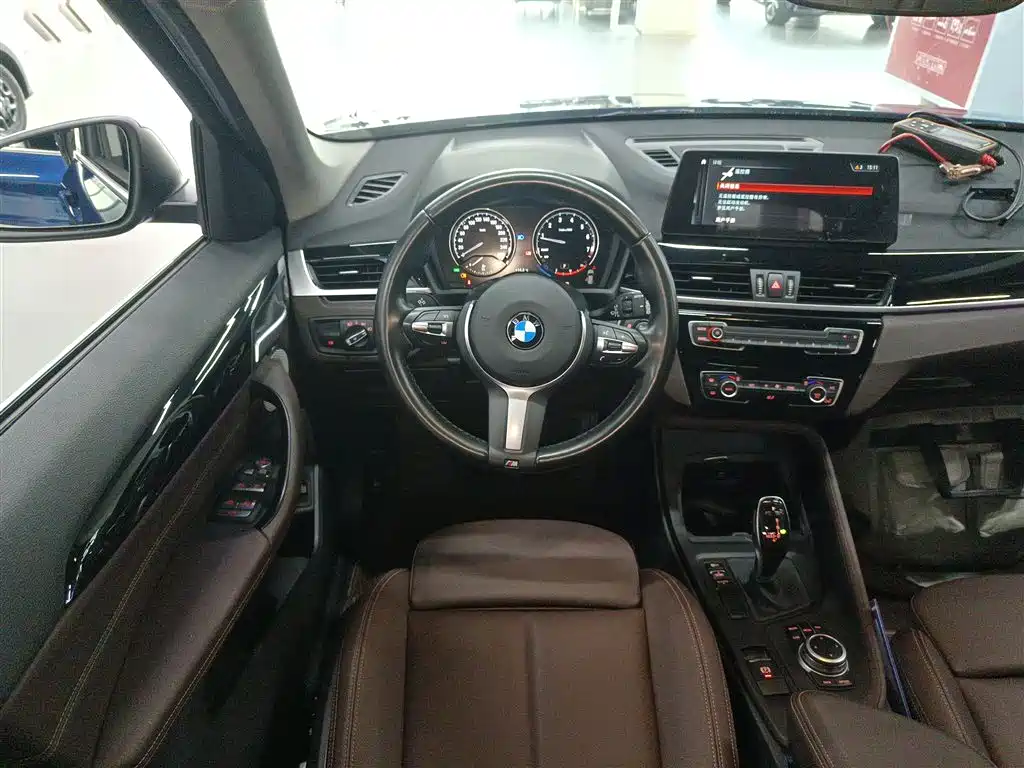 BMW X1 2021 sDrive25Li Leading фото 11