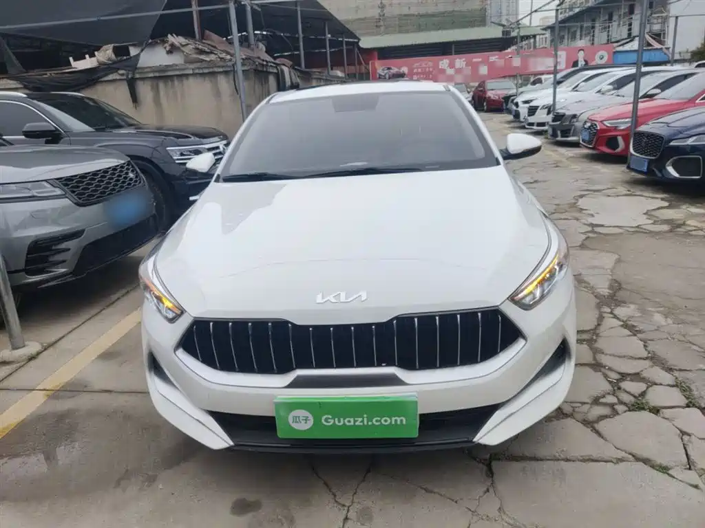 Kia K3 2021 Facelift 1.5L CVT Fashion Edition фото 3