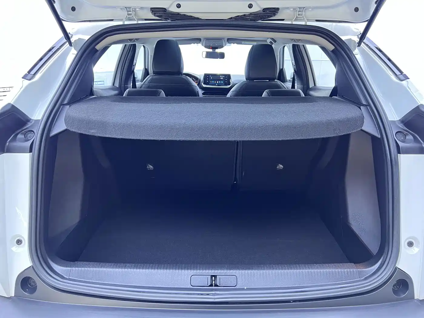 صورة 15 - Peugeot 2008