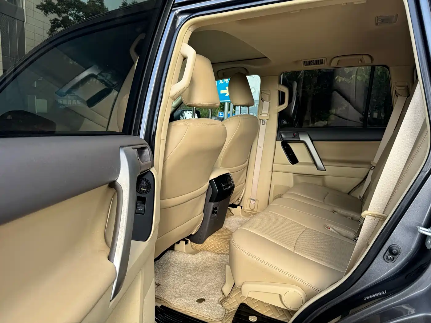 2018 Toyota Prado (Import)