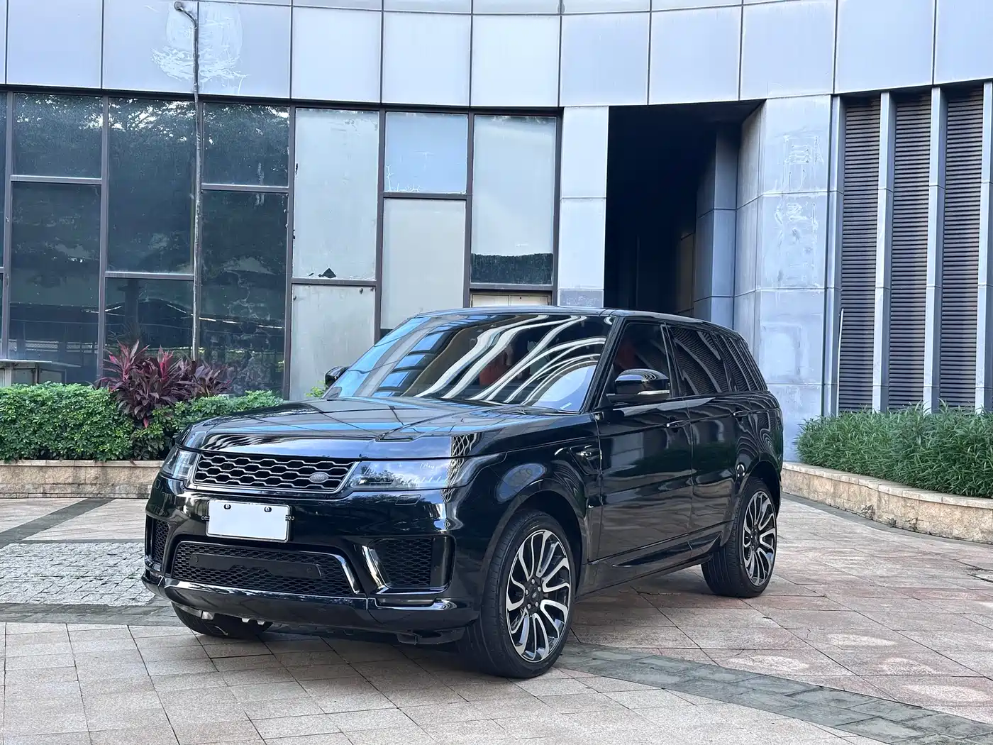 Land Rover Range Rover Sport 2018 3.0 SC V6 HSE DYNAMIC