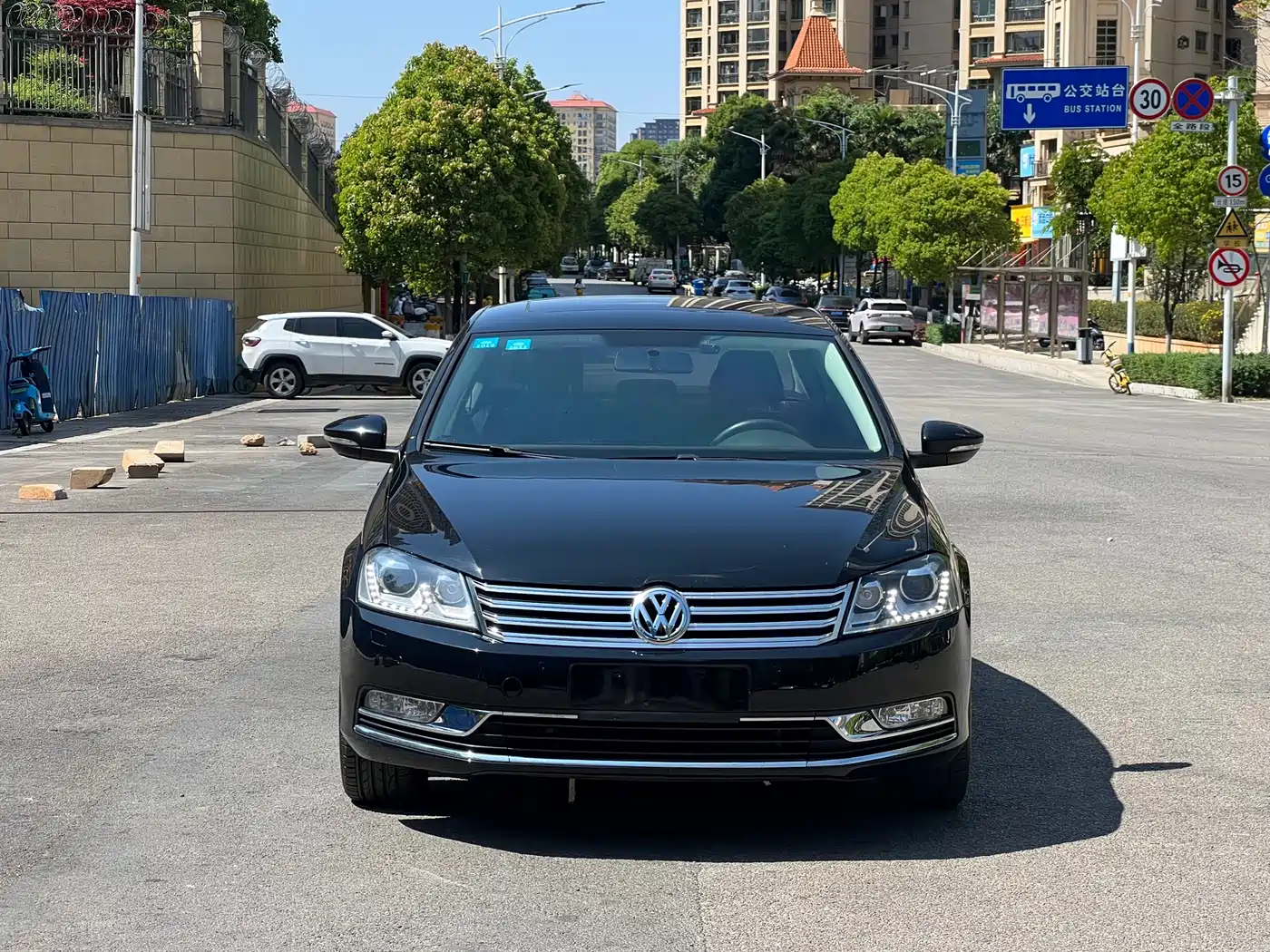 Volkswagen Magotan 2015 Facelift 1.8TSI Luxury фото 2