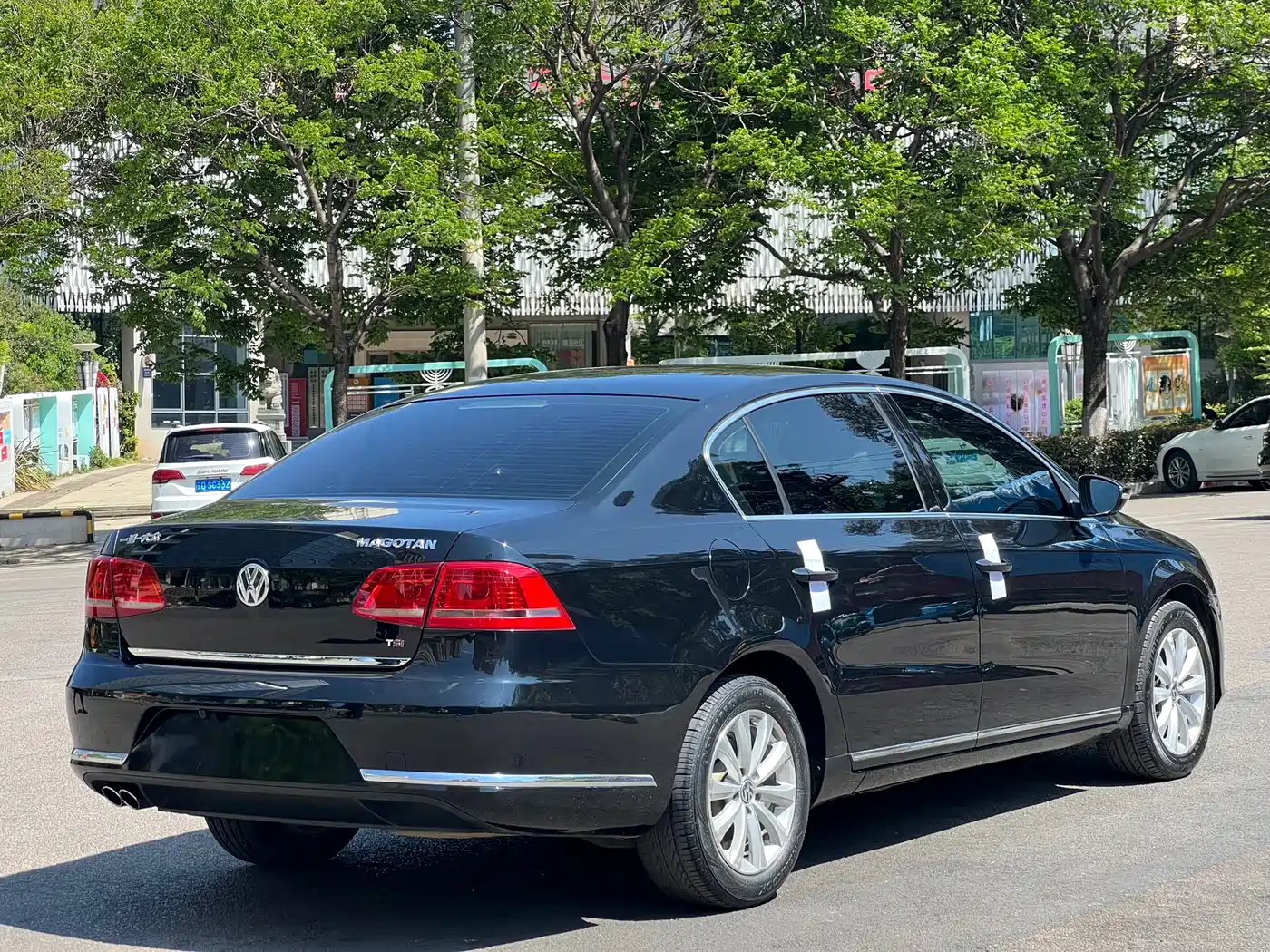 Volkswagen Magotan 2015 Facelift 1.8TSI Luxury фото 7