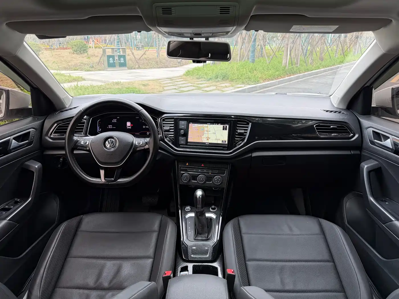 Volkswagen T-ROC 2018 280TSI DSG 2WD Comfort (China V) фото 21