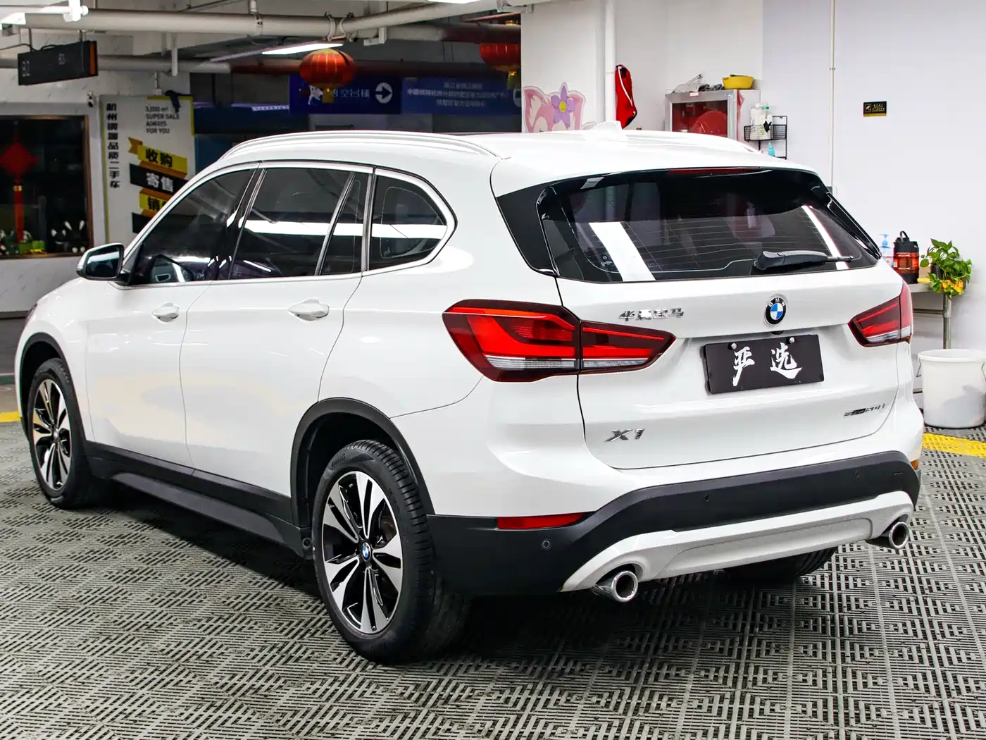 BMW X1 2022 sDrive20Li Fashion фото 22