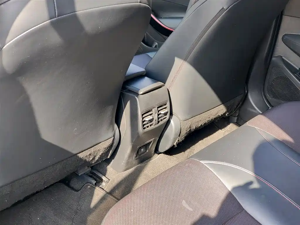 Toyota Levin 2022 185T CVT Sport Edition фото 9