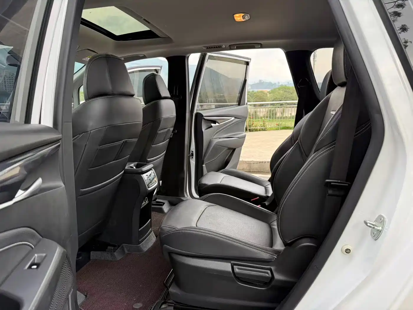 SAIC MAXUS CHASE G50