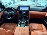 صورة 16 - Lexus LX