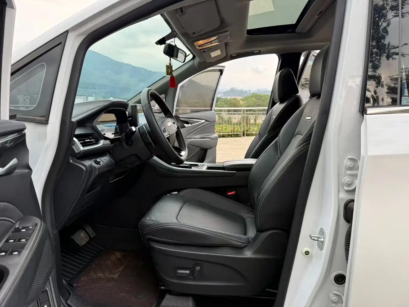 SAIC MAXUS CHASE G50