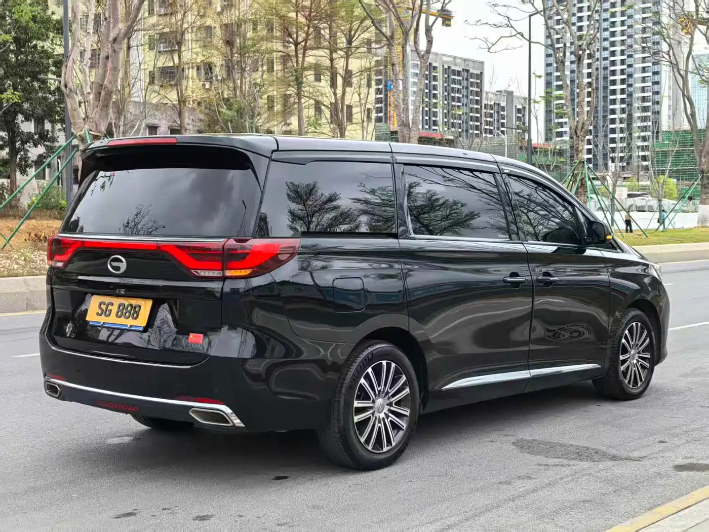 GAC Trumpchi Trumpchi M8 2018 320T Exclusive Edition фото 7