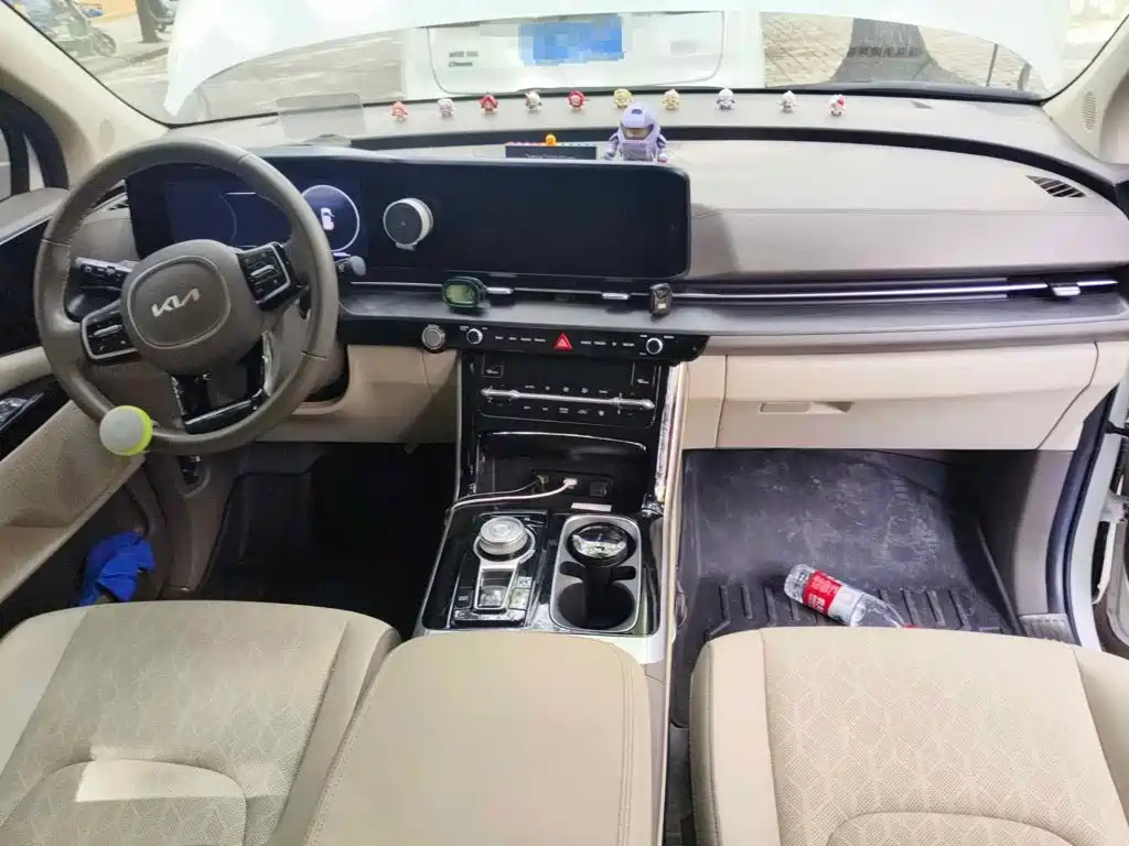 Kia Carnival 2023 2021 2.0T Luxury Edition