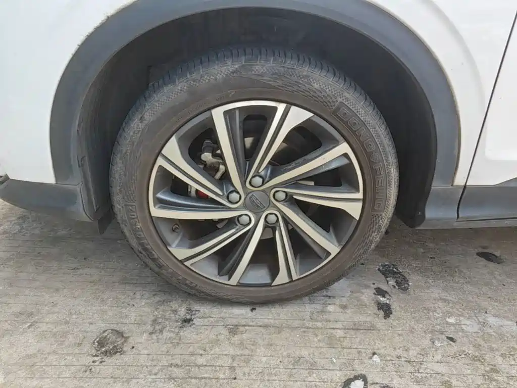 Photo 23 - Geely Coolray