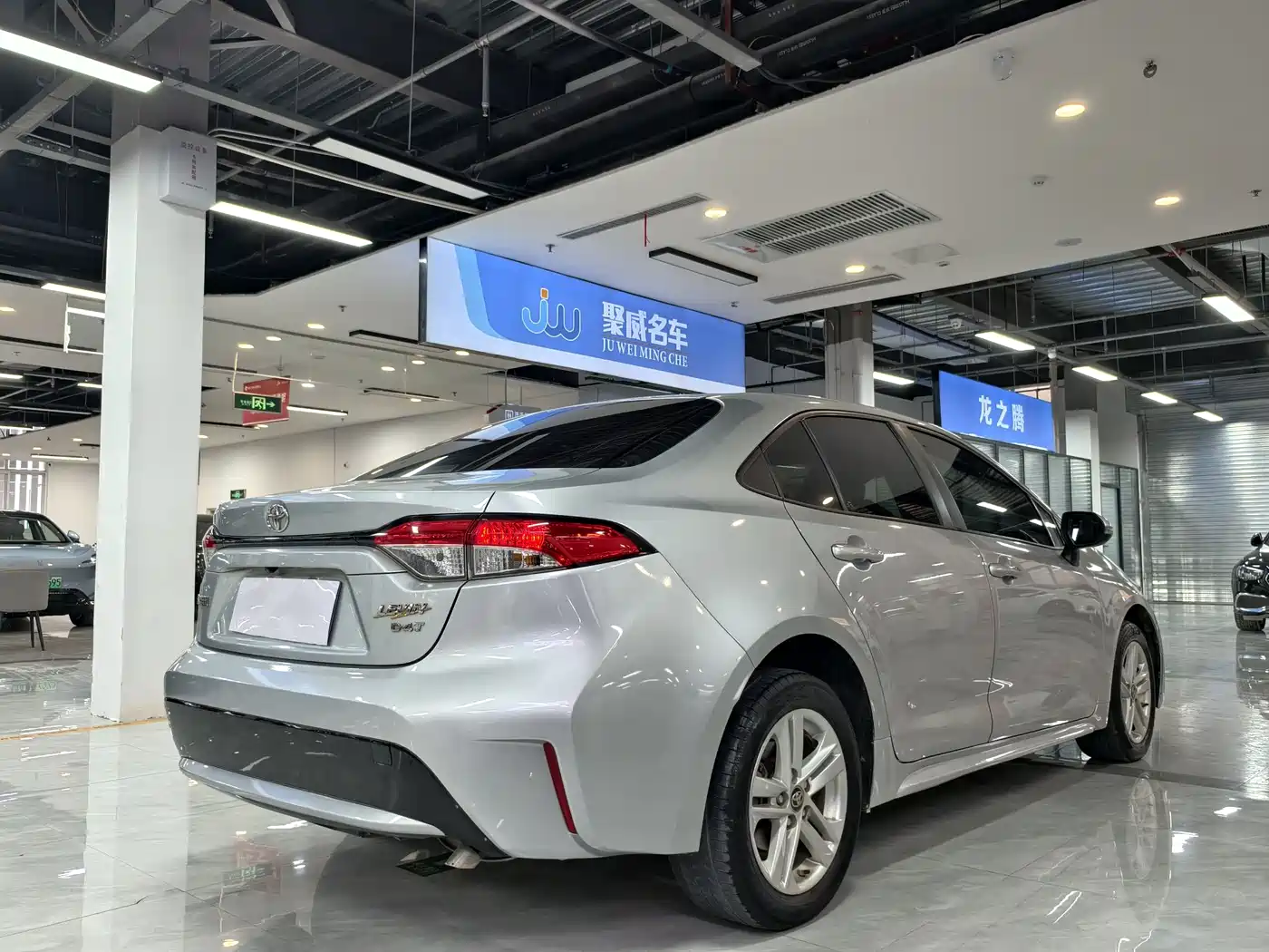 Toyota Levin 2019 185T CVT Luxury Edition China V фото 6