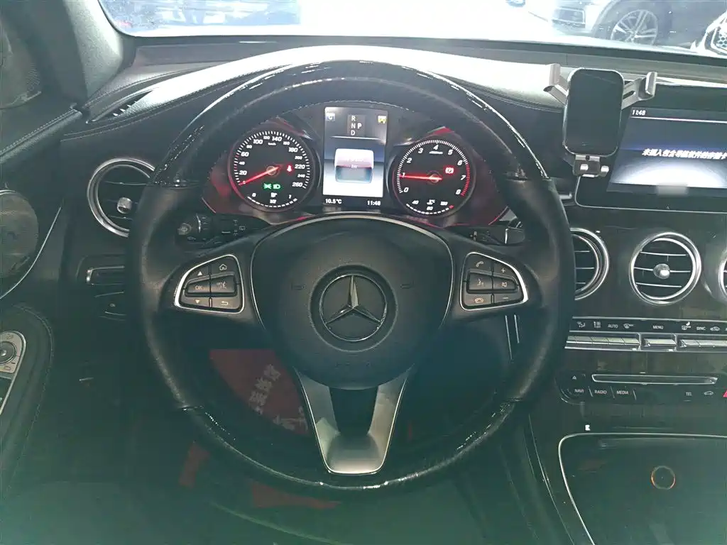 Mercedes-Benz GLC 2016 GLC 260 4MATIC Dynamic фото 11