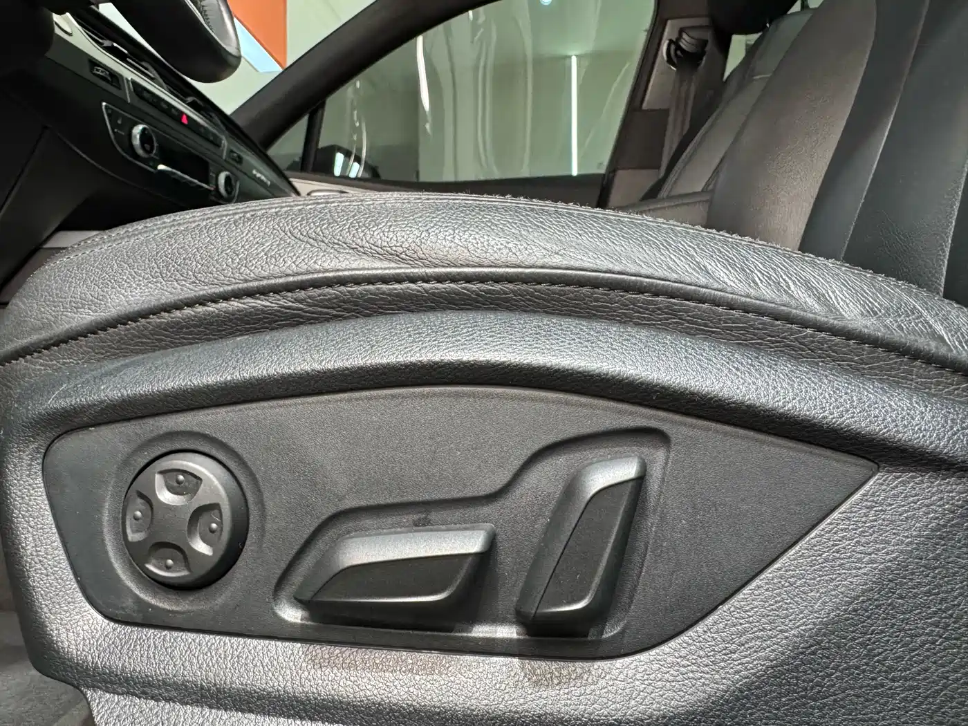 Audi Q7 2019 45 TFSI Comfort фото 17