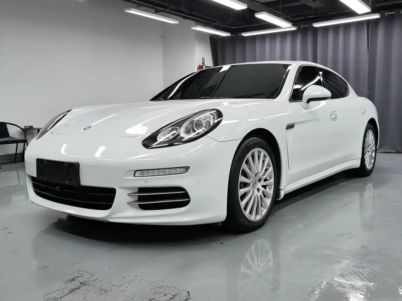 Porsche Panamera 2014 Panamera 4 3.0T