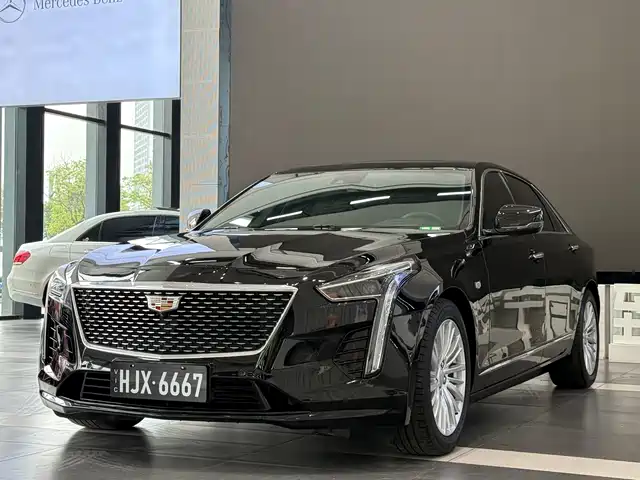 CADILLAC CT6
