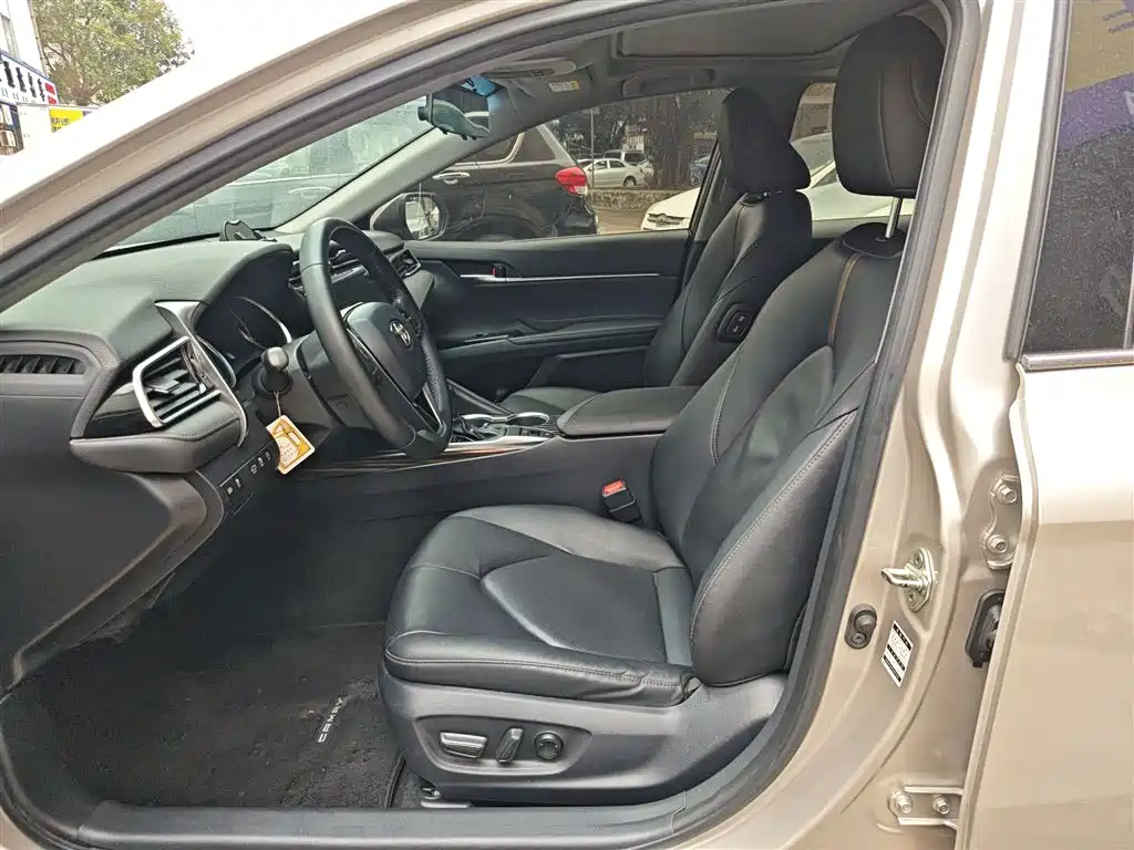 Toyota Camry 2019 Facelift 2.0G Luxury Edition фото 11