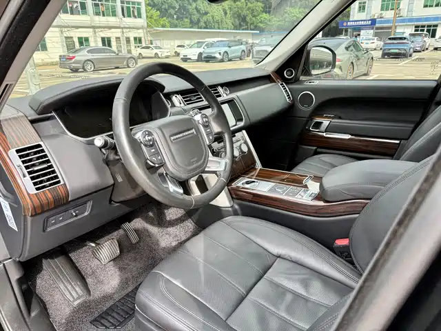 Land Rover Range Rover 2017 3.0 SC V6 Vogue — фото 4