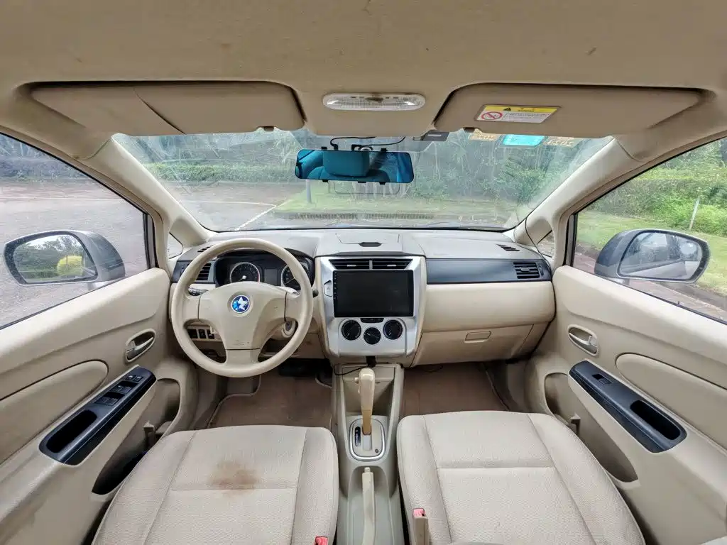 Venucia D50 2014 2013 1.6L Auto Fashion