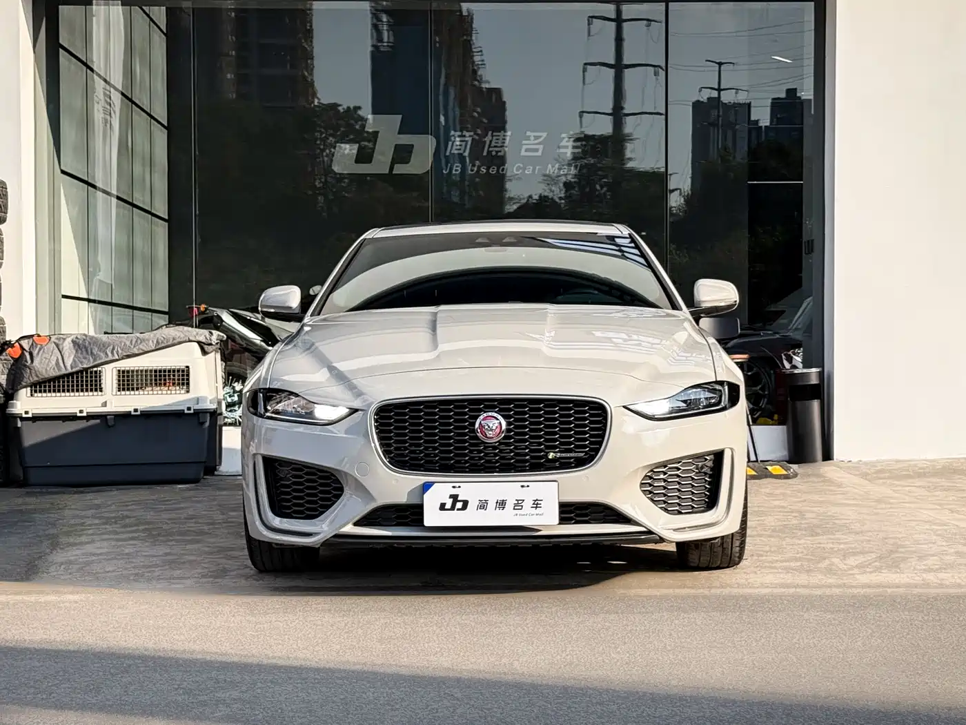 Jaguar XEL 2020 2.0T 200PS R-DYNAMIC Youth Sport Edition фото 2